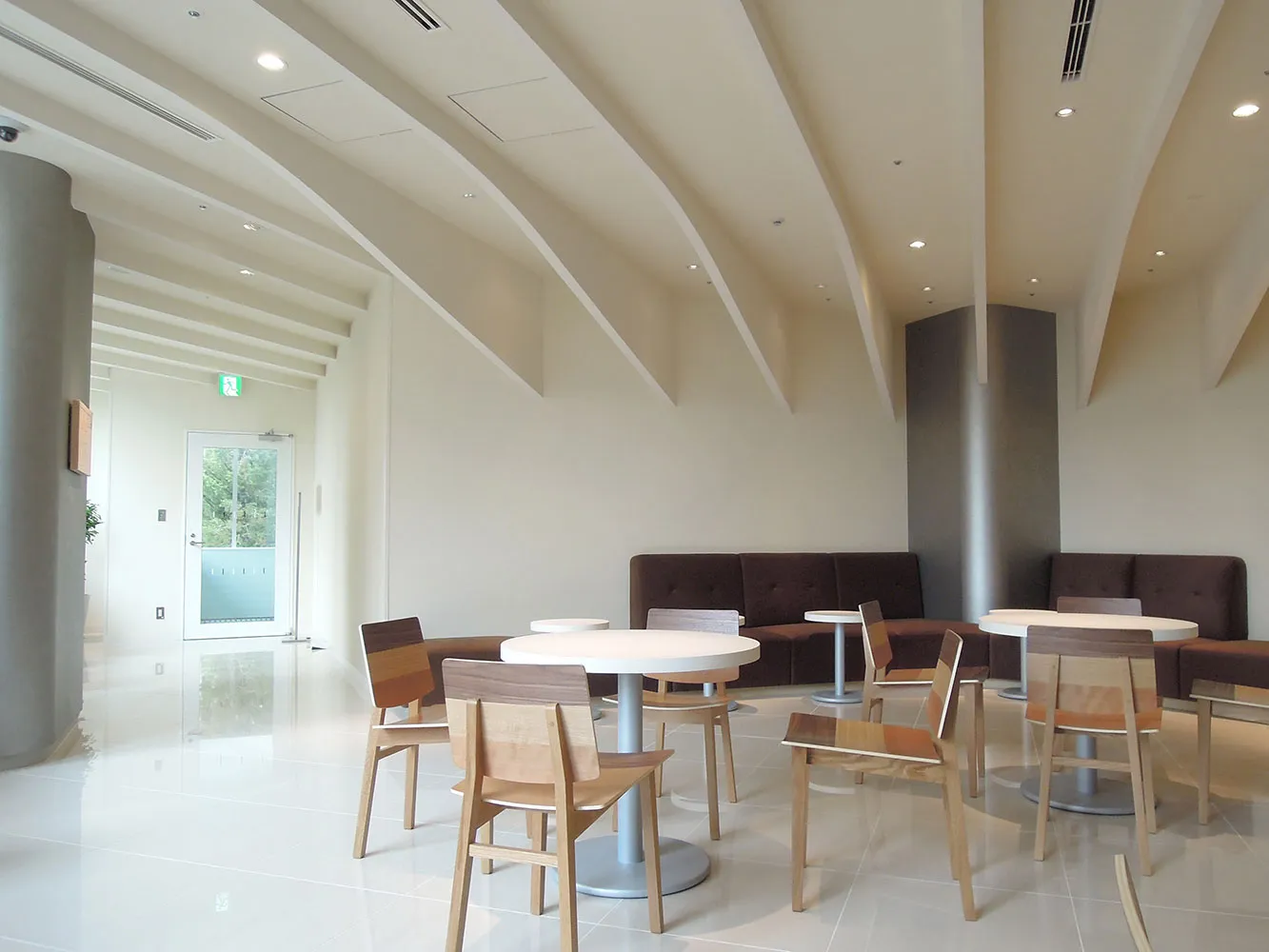 ARK HILLS SENGOKUYAMA MORI TOWER | REFRESH ROOM 3