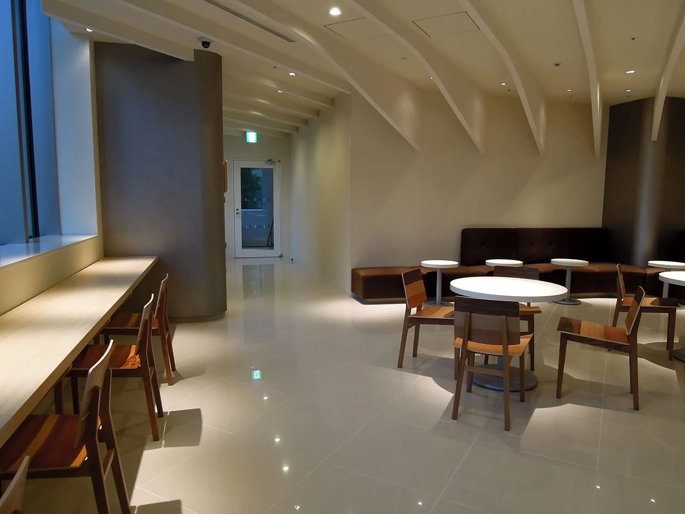 ARK HILLS SENGOKUYAMA MORI TOWER | REFRESH ROOM 10
